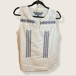 🪲$10* Kenar Embroidered, Linen Sleeveless Top